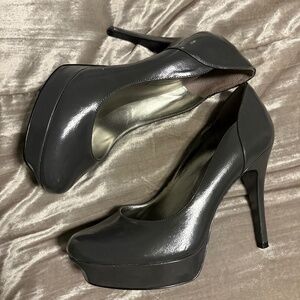 Guess heels